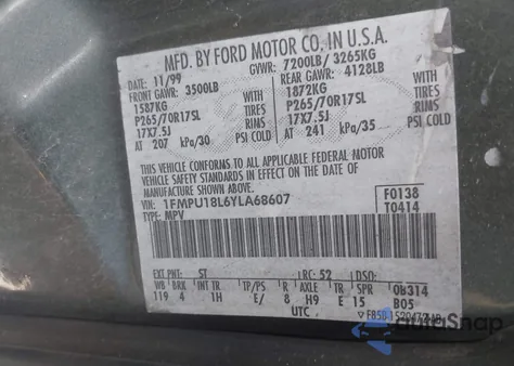 2000 Ford Expedition Eddie Bauer из США, поврежденный, VIN 1FMPU18L6YLA68607